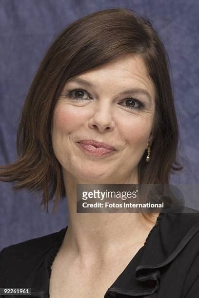 125 Jeanne Tripplehorn Fotos Photos and High